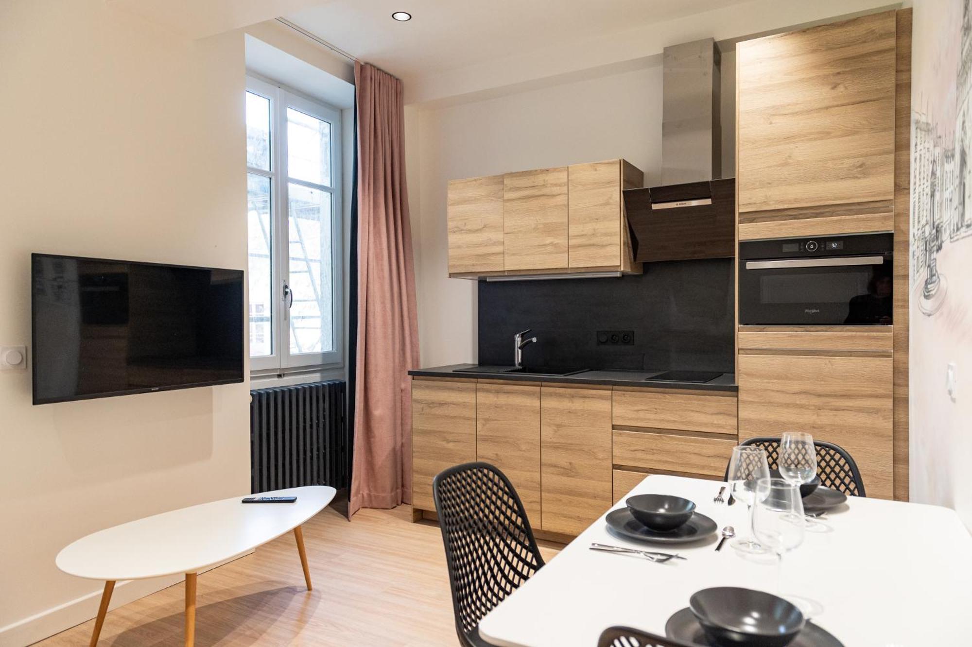 Apartment Croix Paquet - A Lyon