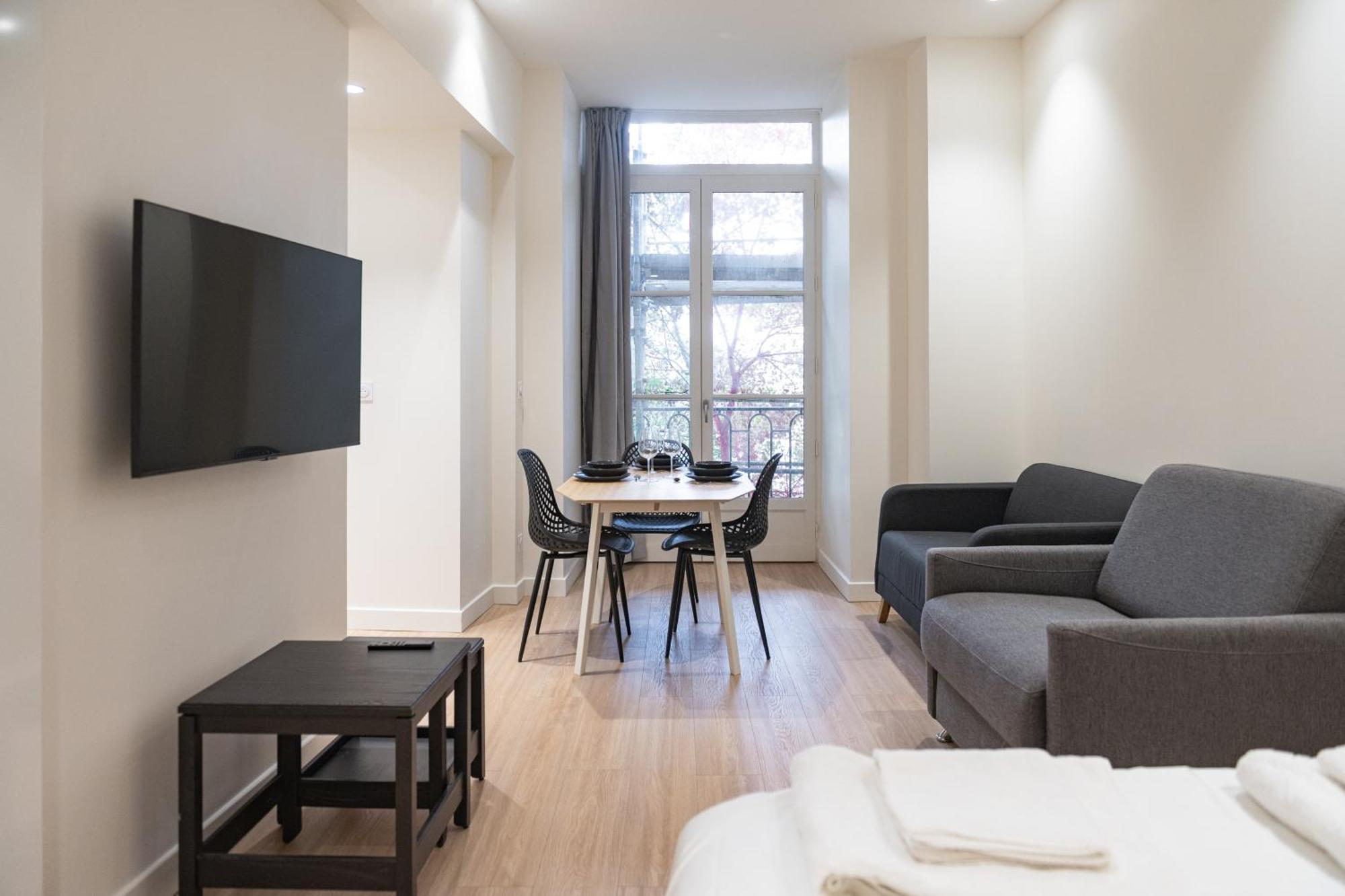 Apartment Croix Paquet - A Lyon
