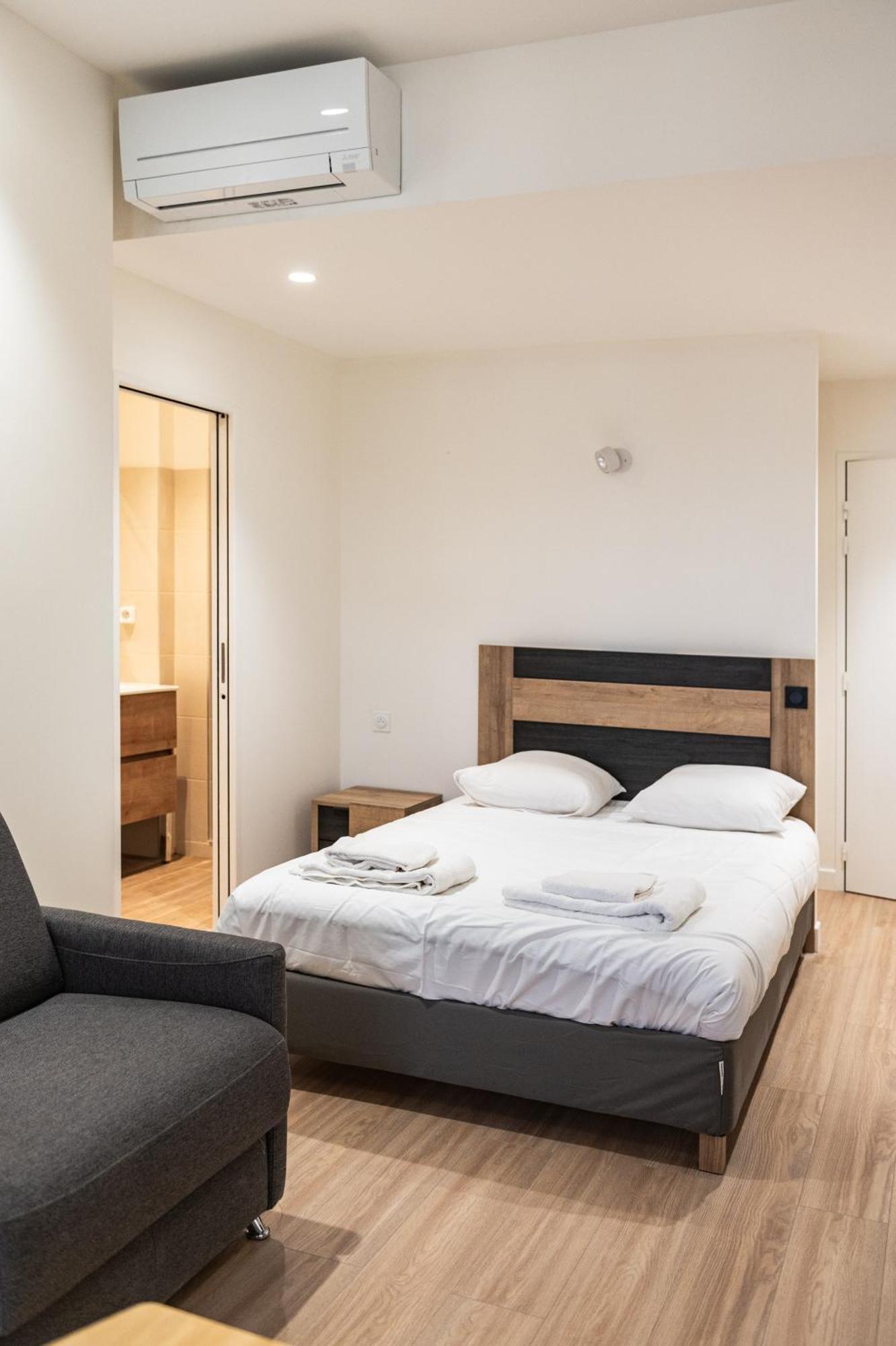 Croix Paquet - A Apartment